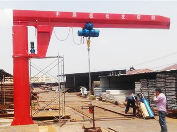 bzd懸臂起重機(jī)安裝現(xiàn)場圖