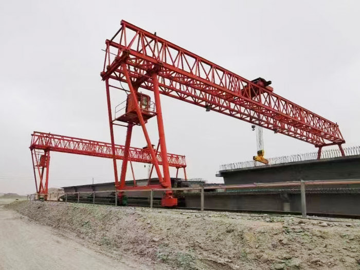 MGH通用門式起重機